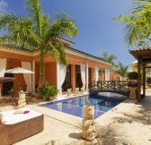 ROYAL GARDEN VILLAS & SPA