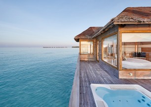 CONRAD MALDIVES RANGALI ISLAND