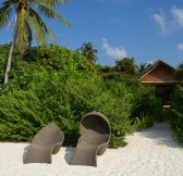 MALEDIVY_-_KUDAFUSHI_MALDIVES_13