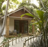 MALEDIVY_-_KUDAFUSHI_MALDIVES_51