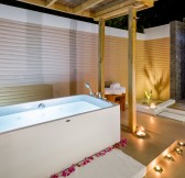 MALEDIVY_-_KUDAFUSHI_MALDIVES_65