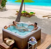 MALEDIVY_-_EMERALD_MALDIVES_RESORT_8