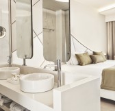 Rhodos-hotel-Maya-Exclusive-resort-pokoj-Deluxe-Bungalow-Swim-Up-Garden-View-1