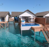 Maledivy-Cora-Cora-Lagoon-Villa-pool-1