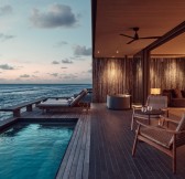 Maledivy-Patina-Maldives-One-Bedroom-Water-Pool-Villa-4