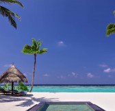 Maledivy-OneOnly-Reethi-Rah-Luxury-Resort-Grand-Beach-Villa-Beachfront-View-6