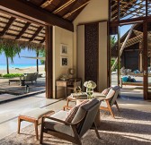 Maledivy-OneOnly-Reethi-Rah-Luxury-Resort-North-Two-Villa-Residence-with-Pool-Beachfront-Luxury-5