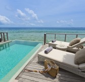 Maledivy - Dusit Thani Maldives_Ocean Pavilion_Terrace2