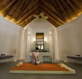 Maledivy - Dusit Thani Maldives