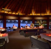 Maledivy - Dusit Thani Maldives_sea-grill