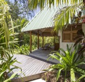 Denis-Private-Island_Rooms_Beach-Cottage-Exterior