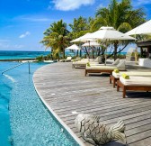 Denis-Private-Island_Pool-002