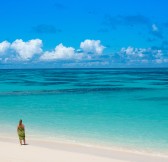 Denis-Private-Island_Beach-001