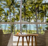 OO_LeSaintGéran_Accommodation_Ocean_Balcony_Detail_Portrait-1