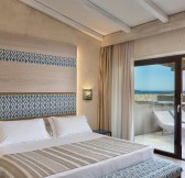 Baglioni_Resort_Sardinia_Sea_View_Suite_Bedroom