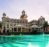 PALACE OF THE LOST CITY - GOLF