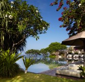 BALI - BULGARI RESORT - The Cliff Side Pool 1