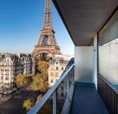 Francie-Pariz-Pullman-Paris-Tour-Eiffel