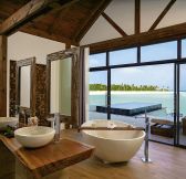 Movenpick Resort Kuredhivaru Maldives 10