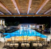 Recko-Ios-Agalia-Luxury-Suites-14