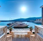 Cerna-Hora-The-Chedi-Lustica-Bay-2
