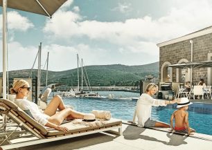 THE CHEDI LUSTICA BAY