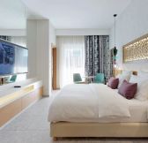 Cerna-Hora-The-Chedi-Lustica-Bay-24