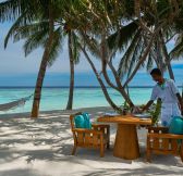 Maledivy-Raffles-Maldives-Meradhoo-11