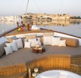 INDIE - Taj Lake Palace - Royal Spa boat 2