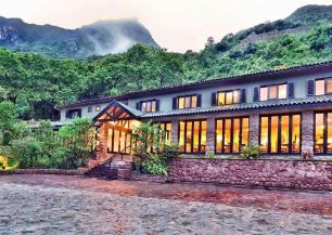 BELMOND SANCTUARY LODGE