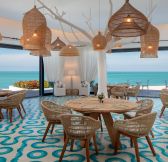 Emiraty-Abu-Dhabi-Anantara-Santorini-Abu-Dhabi-Retreat-12