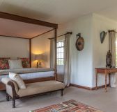 Rwanda-Wilderness-Sabyinyo-Silverback-Lodge-21