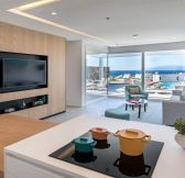 ROYAL HIDEAWAY CORALES SUITES 4