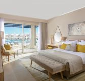 Superior-Room-King-Bed-1-20214515