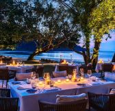 MALAJSIE - The Datai Langkawi - The_Beach_Club_-_Dinner_setting_outdoor