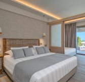 AMADA COLOSSOS RESORT