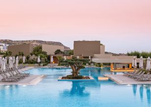 AMADA COLOSSOS RESORT