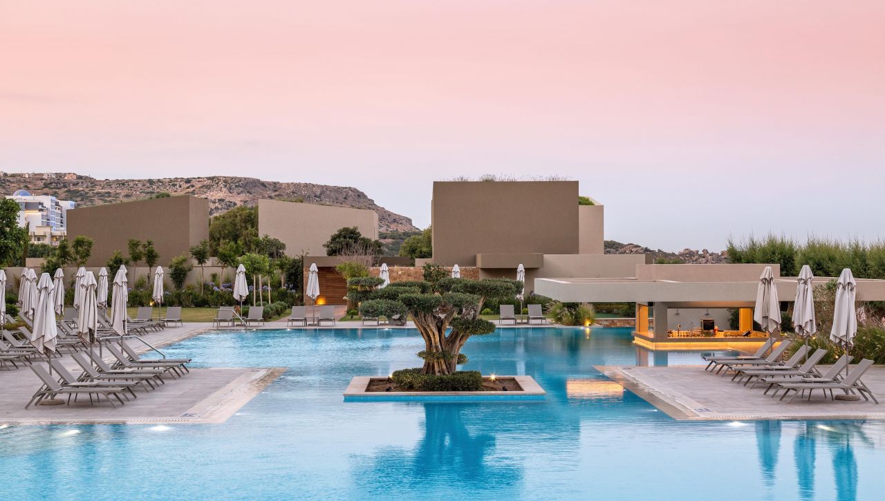 AMADA COLOSSOS RESORT *****