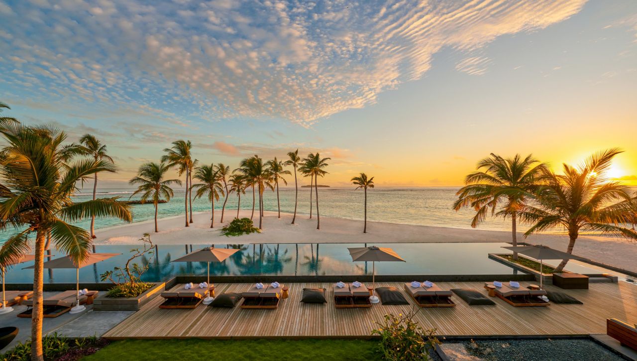 ALILA KOTHAIFARU MALDIVES *****