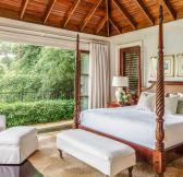 ROUND HILL HOTEL AND VILLAS  5