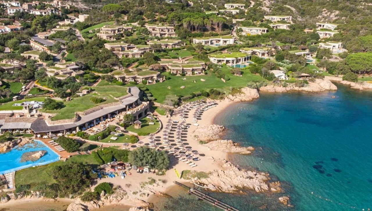 PITRIZZA COSTA SMERALDA *****