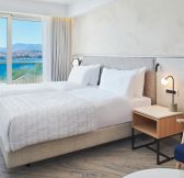 SPLIT - LE MERIDIEN LAW 22