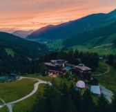 RAKOUSKO - HOLZHOTEL FORSTHOFALM 5
