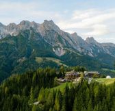 RAKOUSKO - HOLZHOTEL FORSTHOFALM