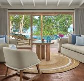 NH Collection Maldives Reethi Resort 18