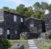 HOUSES IN PICO