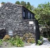 HOUSES IN PICO